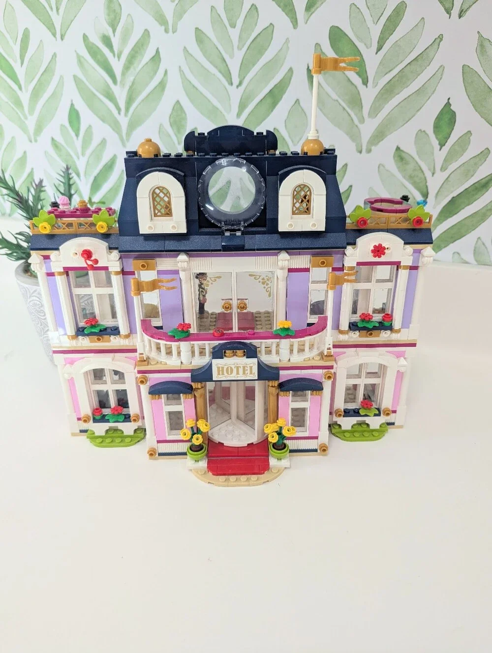 LEGO 41684 FRIENDS: Heartlake City Grand Hotel With Instructions